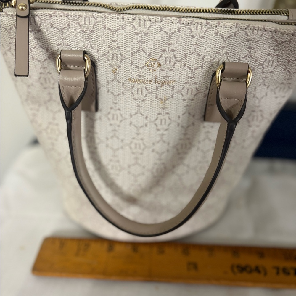 Nanette Lepore Almond logo vegan leather bucket bag - Picture 8 of 9